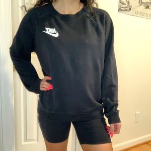 Nike crewneck